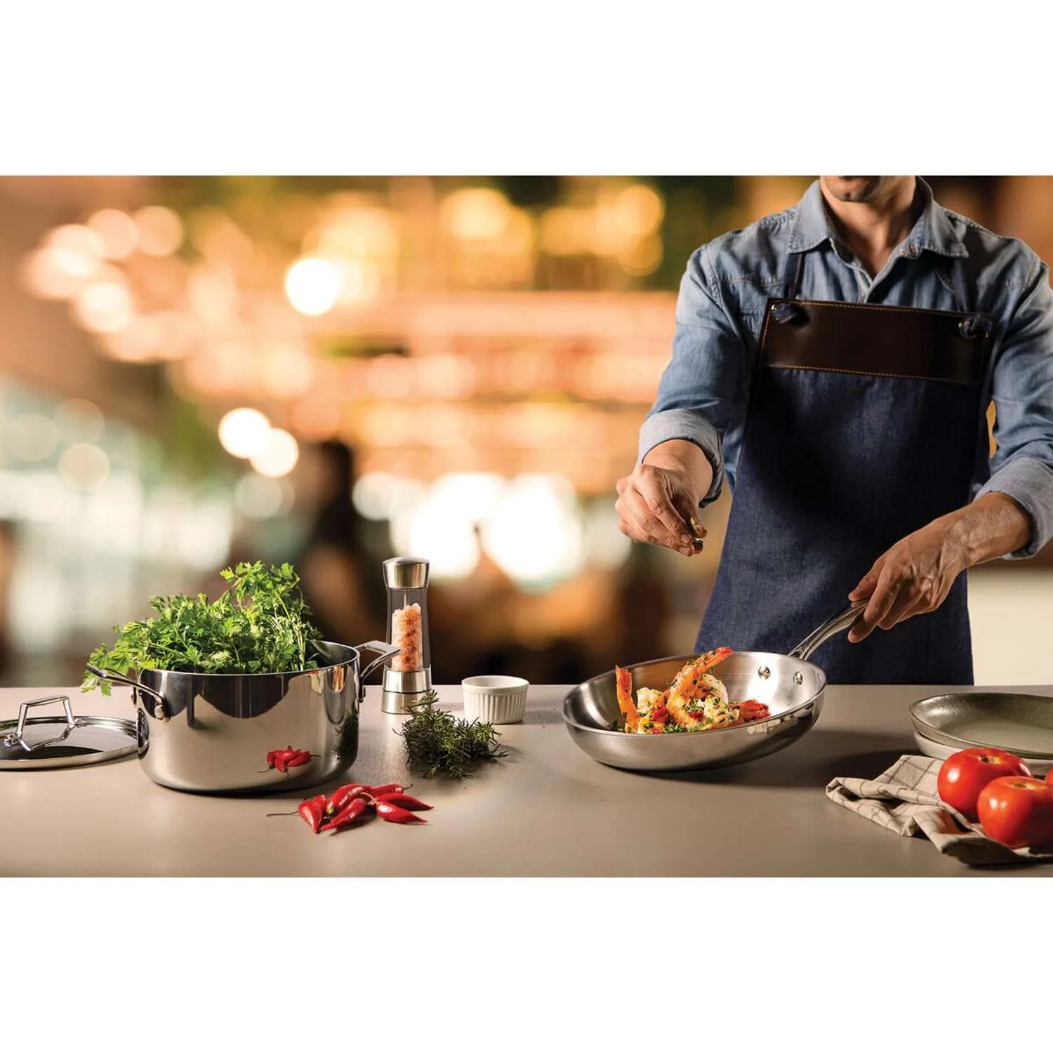 Tramontina Grano 3-Ply Stainless Steel Frying Pan 30cm (3.4l) - Image 3