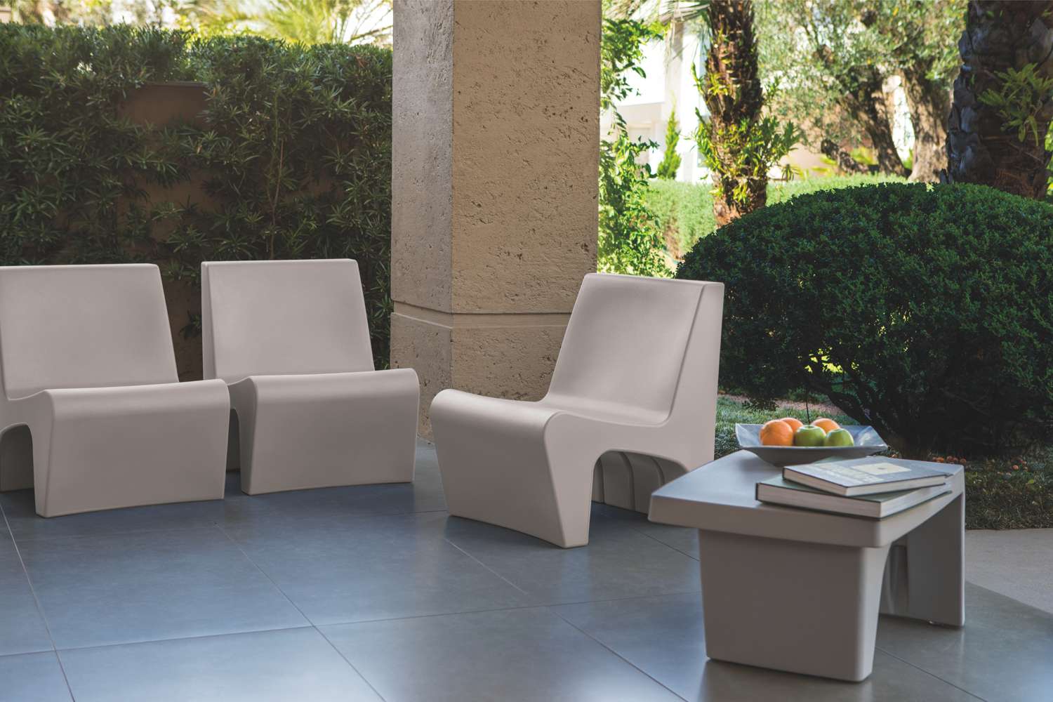 Tramontina Berta 3 Pcs. Polyethylene Lounge Set - Image 8