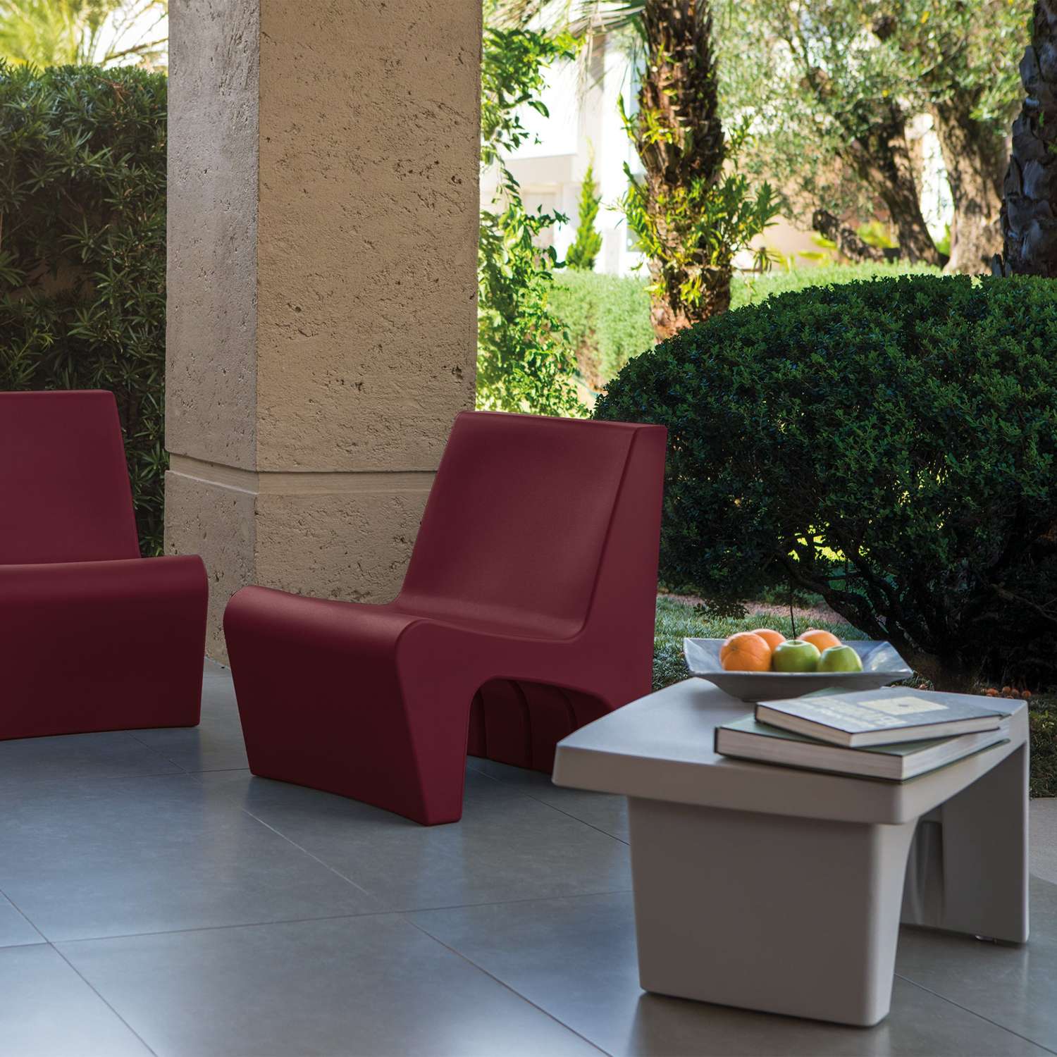 Tramontina Berta Polyethylene Lounge Chair (Burgundy) - Image 5