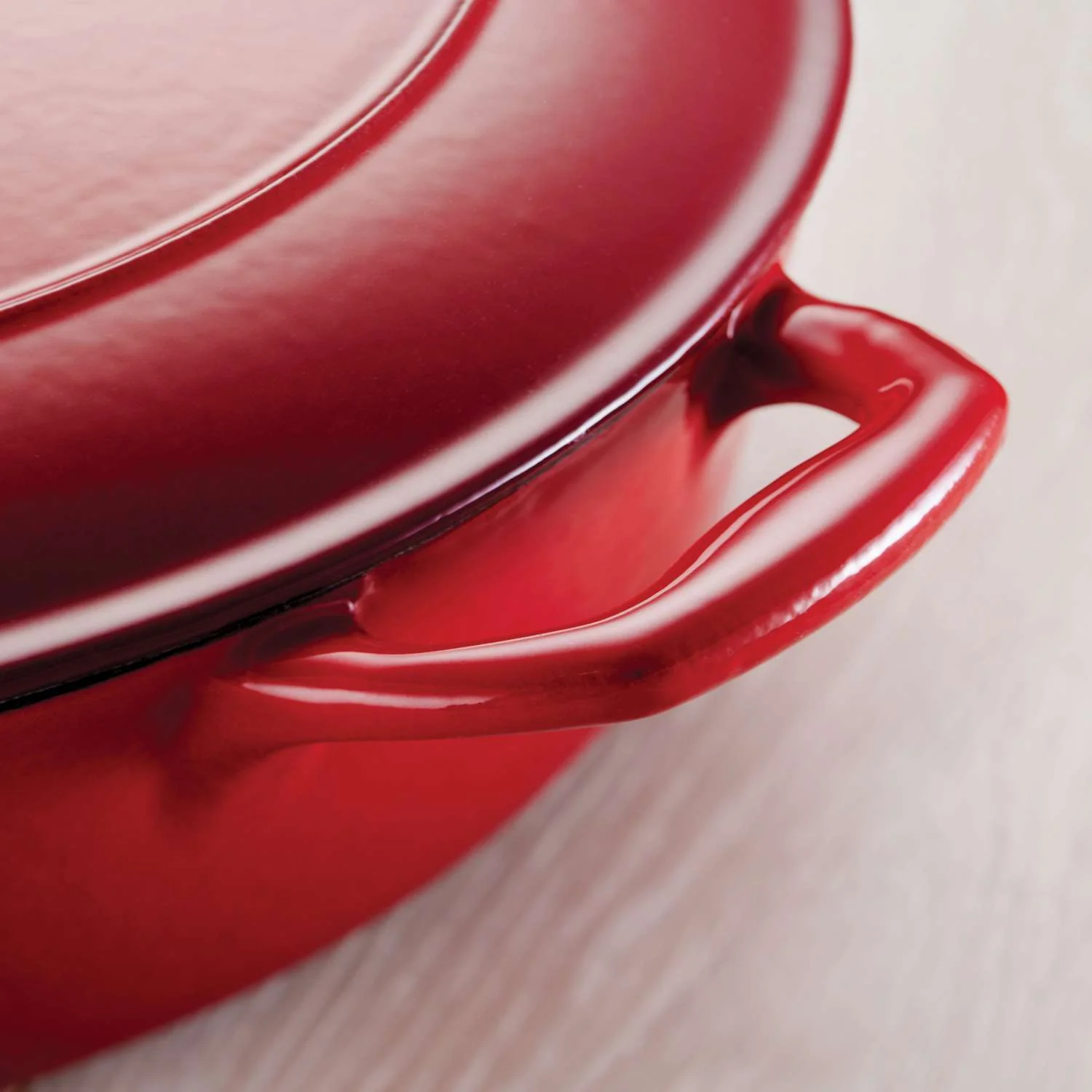 Tramontina Bestow Enamelled Cast Iron Shallow Casserole 30 cm - Red - Image 5