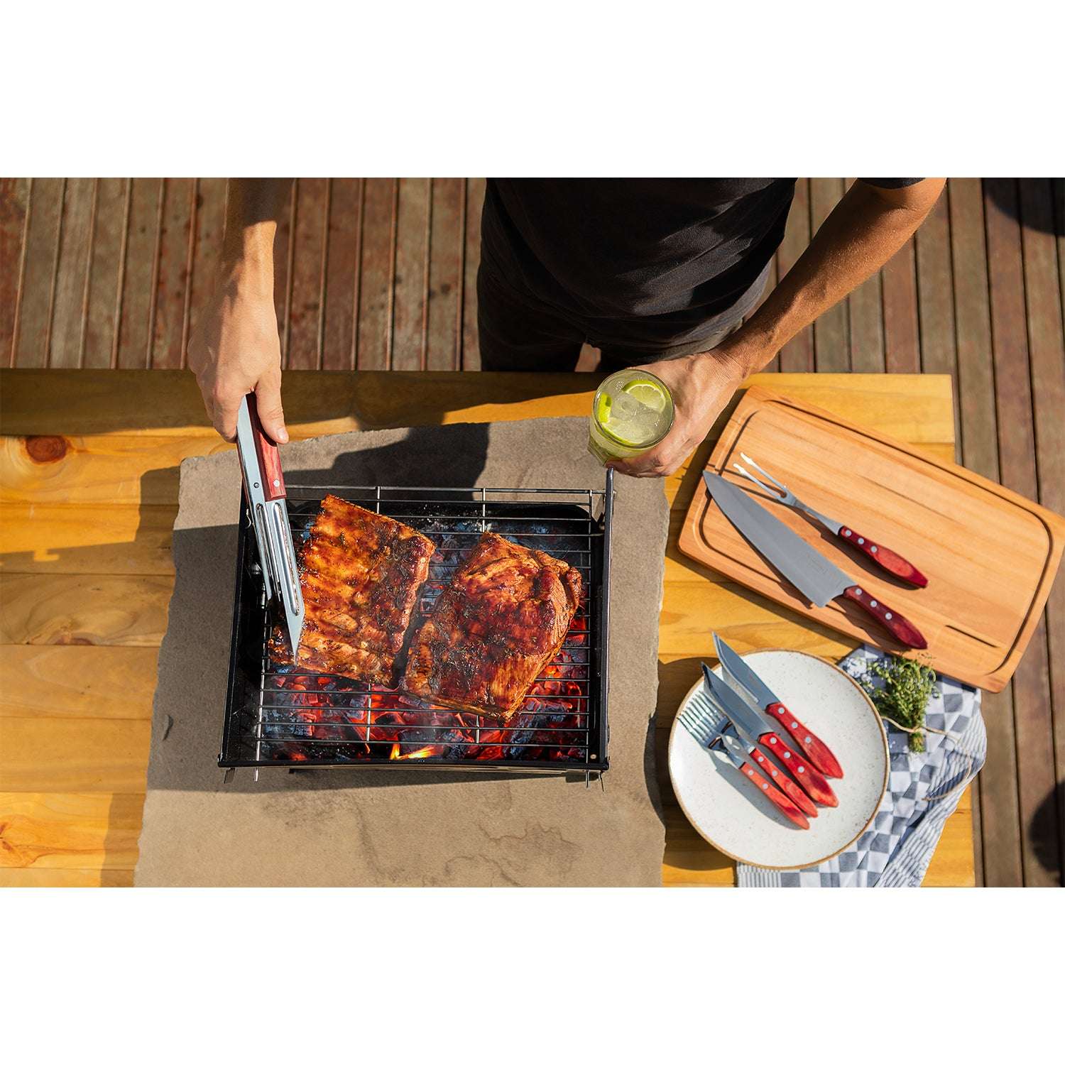 Tramontina Carbon Steel Flat-Packed Portable BBQ Grill - Image 7