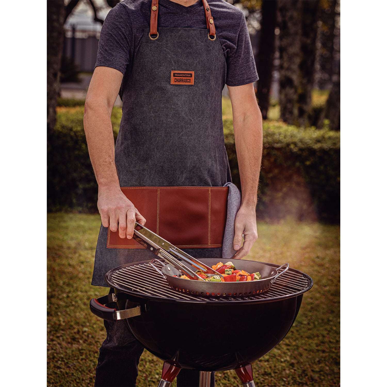 Tramontina Denim Fabric with Synthetic Leather Barbecue Apron - Image 3