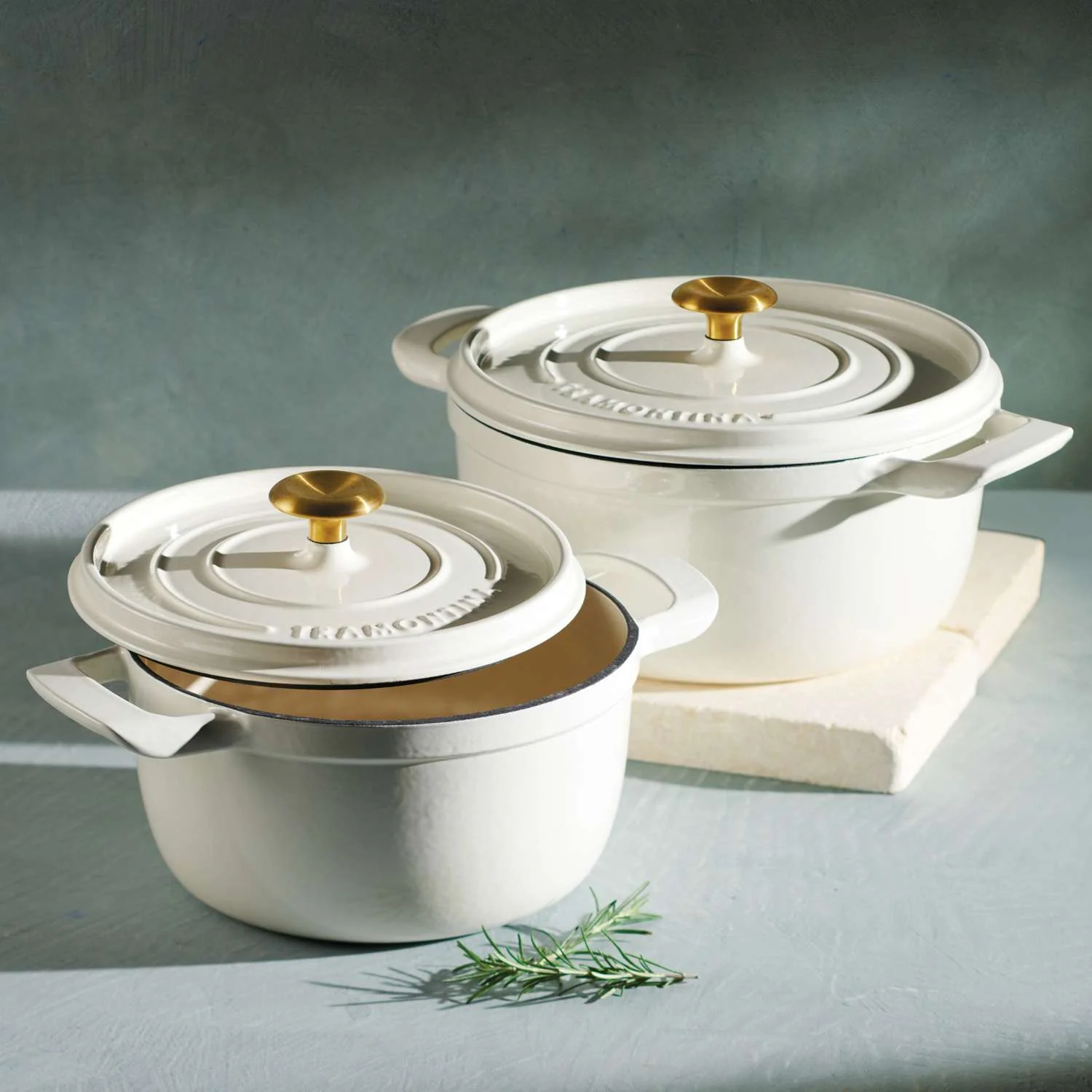 Tramontina Enamelled Cast Iron Casserole 26 cm (White) - Image 11