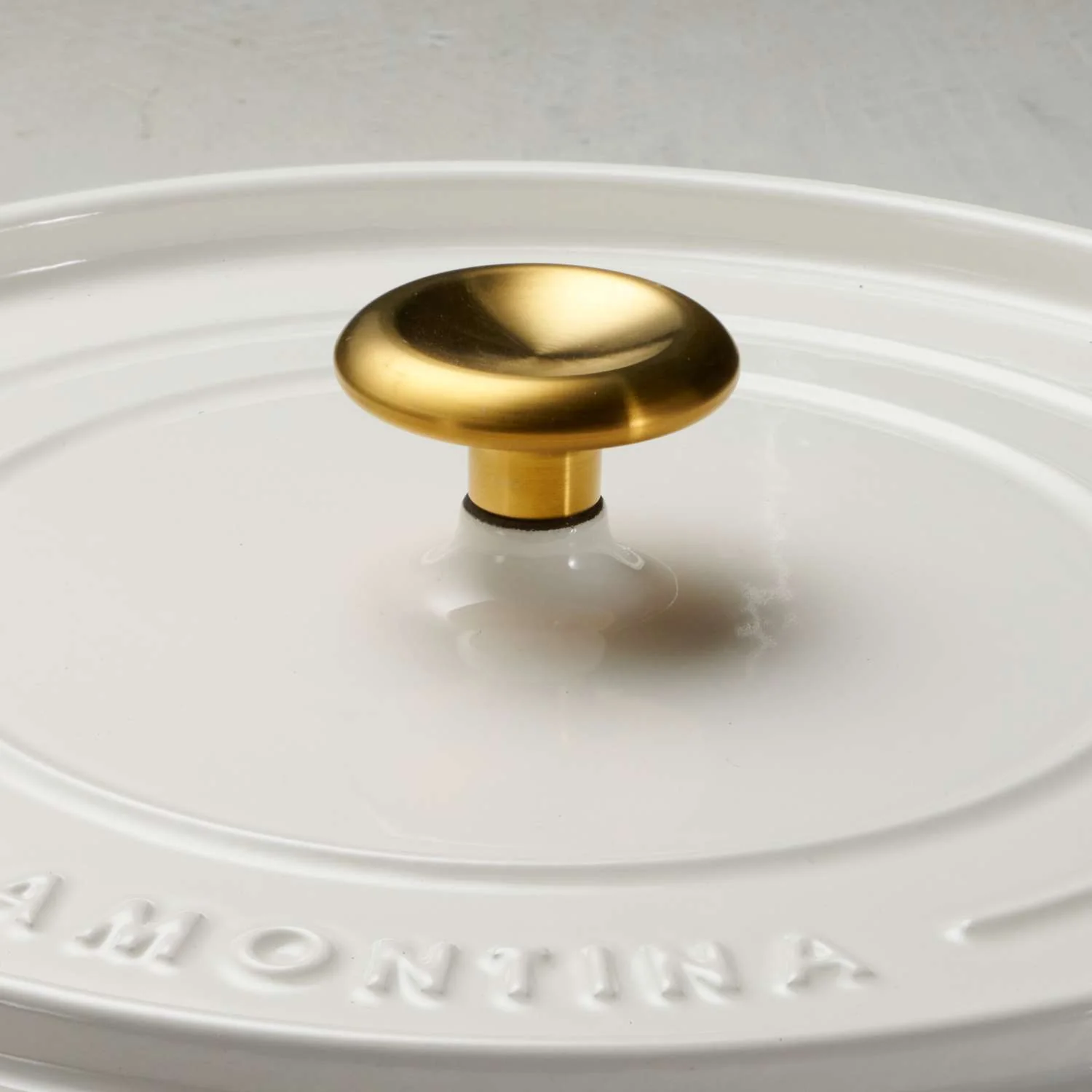 Tramontina Enamelled Cast Iron Saute Helper Handles 30 cm (White) - Image 11