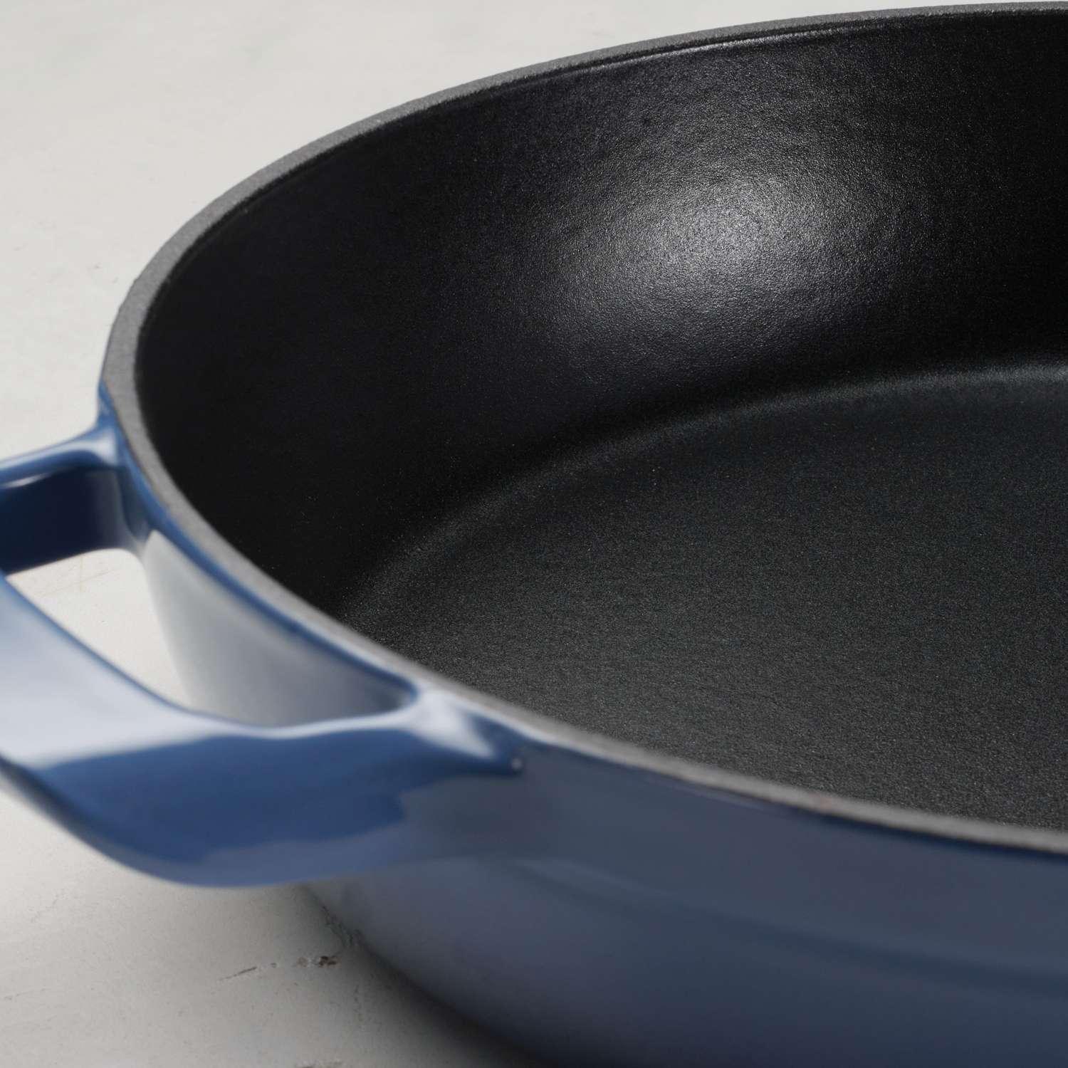 Tramontina Enamelled Cast Iron Skillet 30 cm (Blue) - Image 8