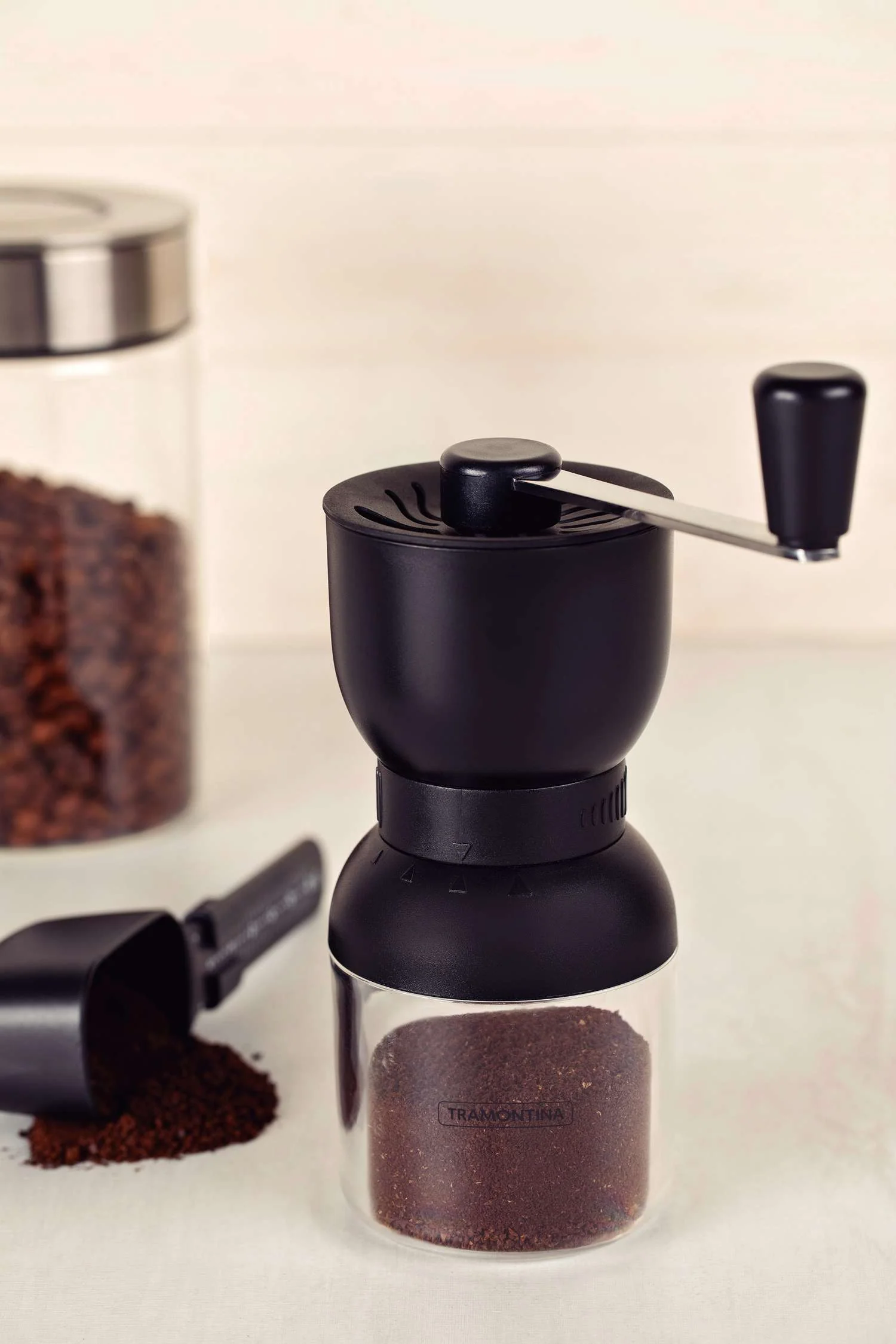 Tramontina Manual Coffee Grinder with Ceramic Burr - Image 4