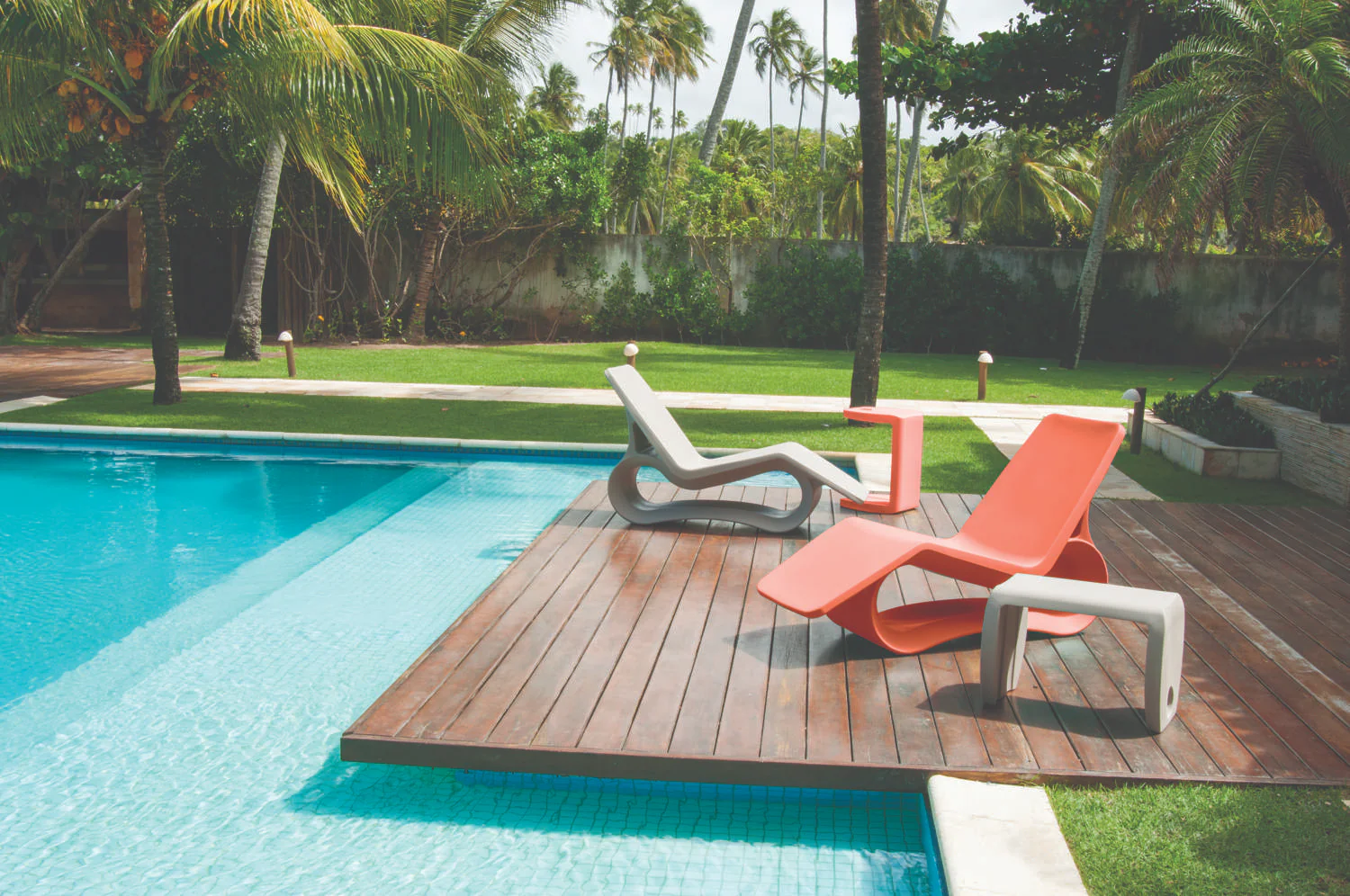 Tramontina Octo Polyethylene Sun Lounger (Grey) - Image 7