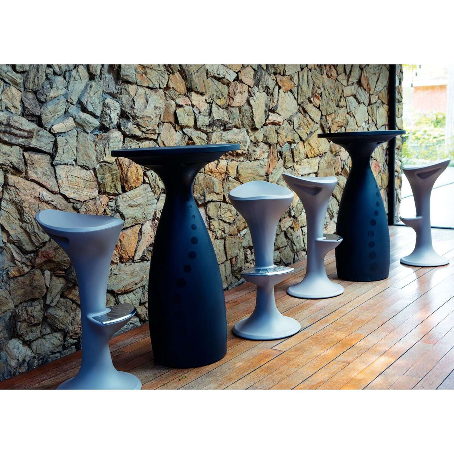 Tramontina Pepe Polyethylene Stool (Grey) - Image 7