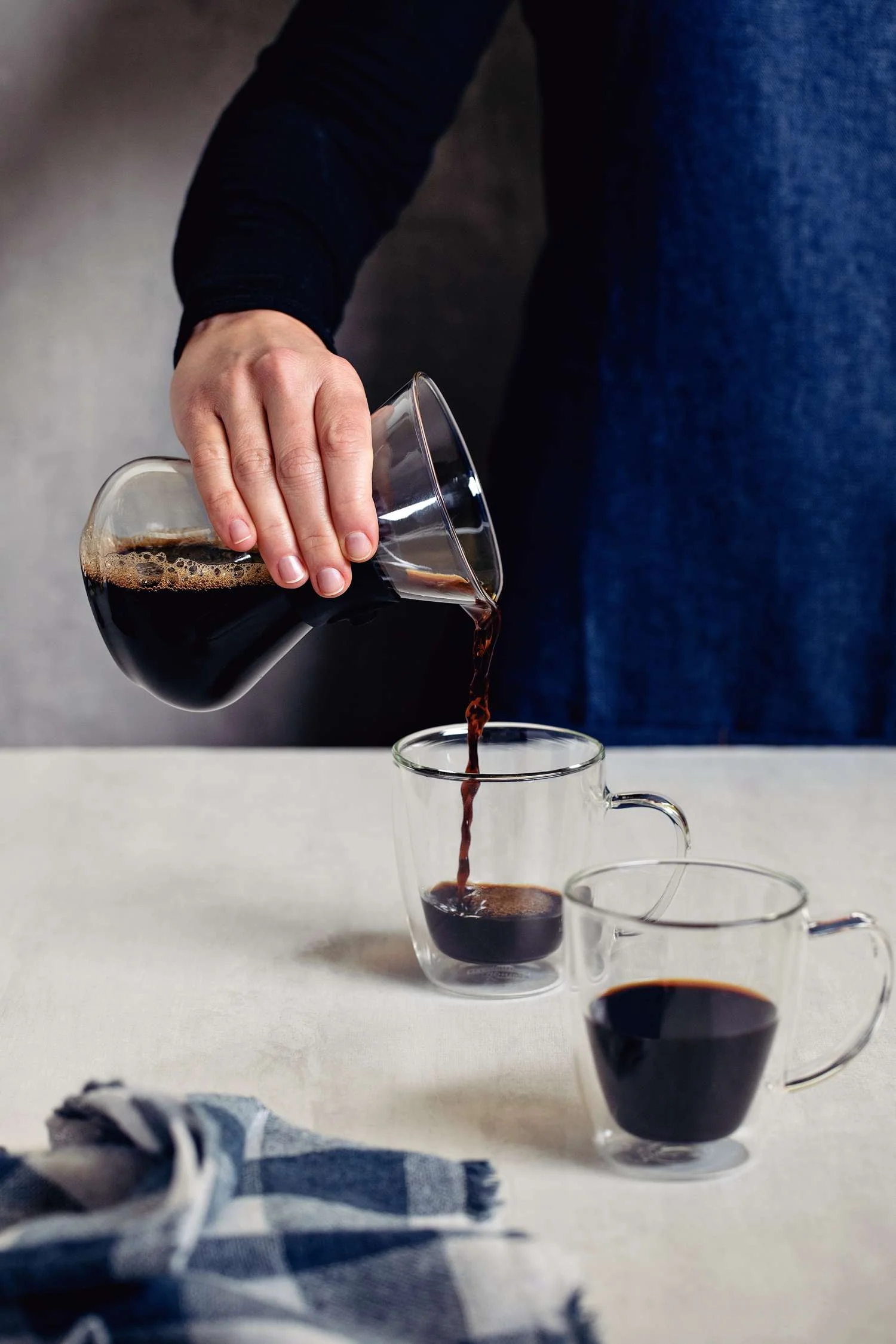 Tramontina Pour Over Coffee Maker with Stainless Steel Filter (400ml) - Image 5
