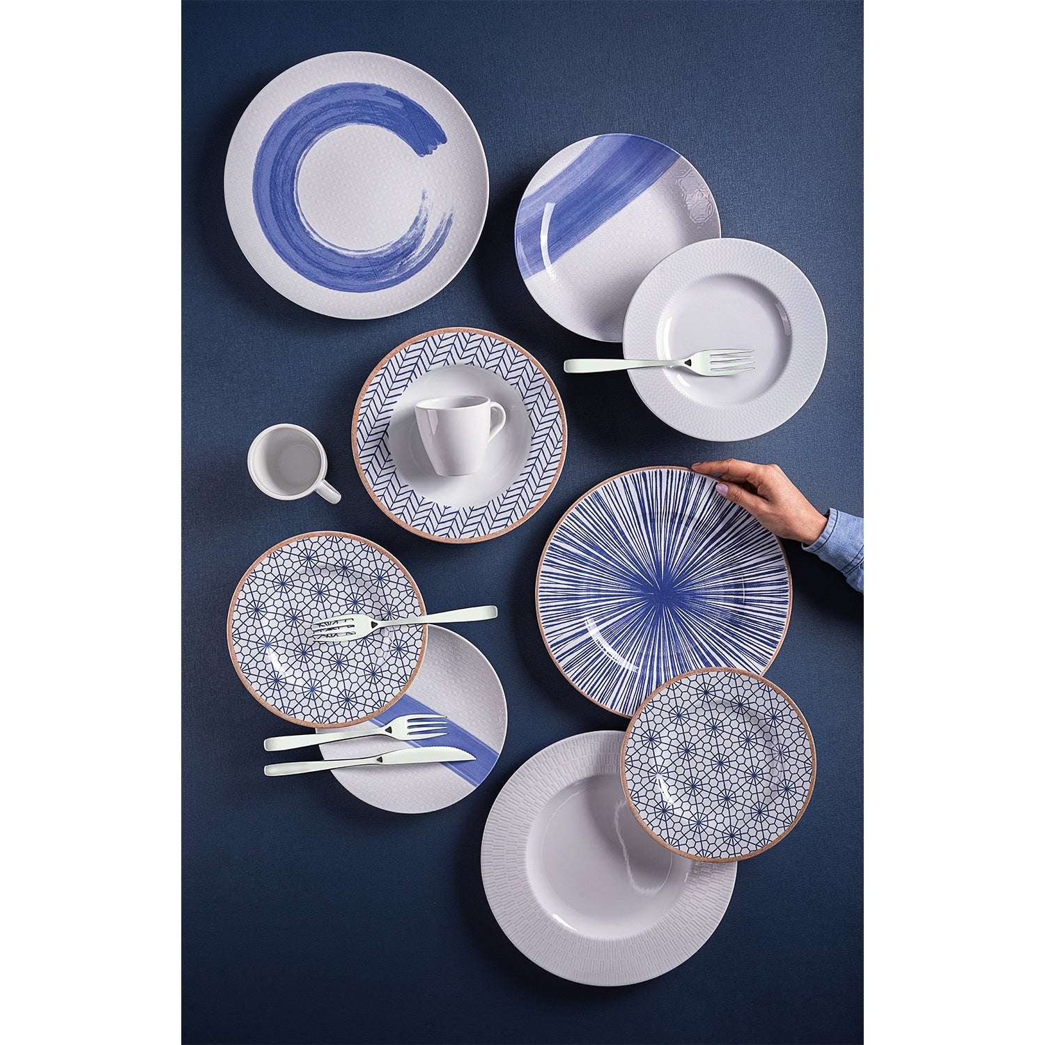 Tramontina Soho 12 Pcs. Fine Porcelain Dinner Set - Image 7