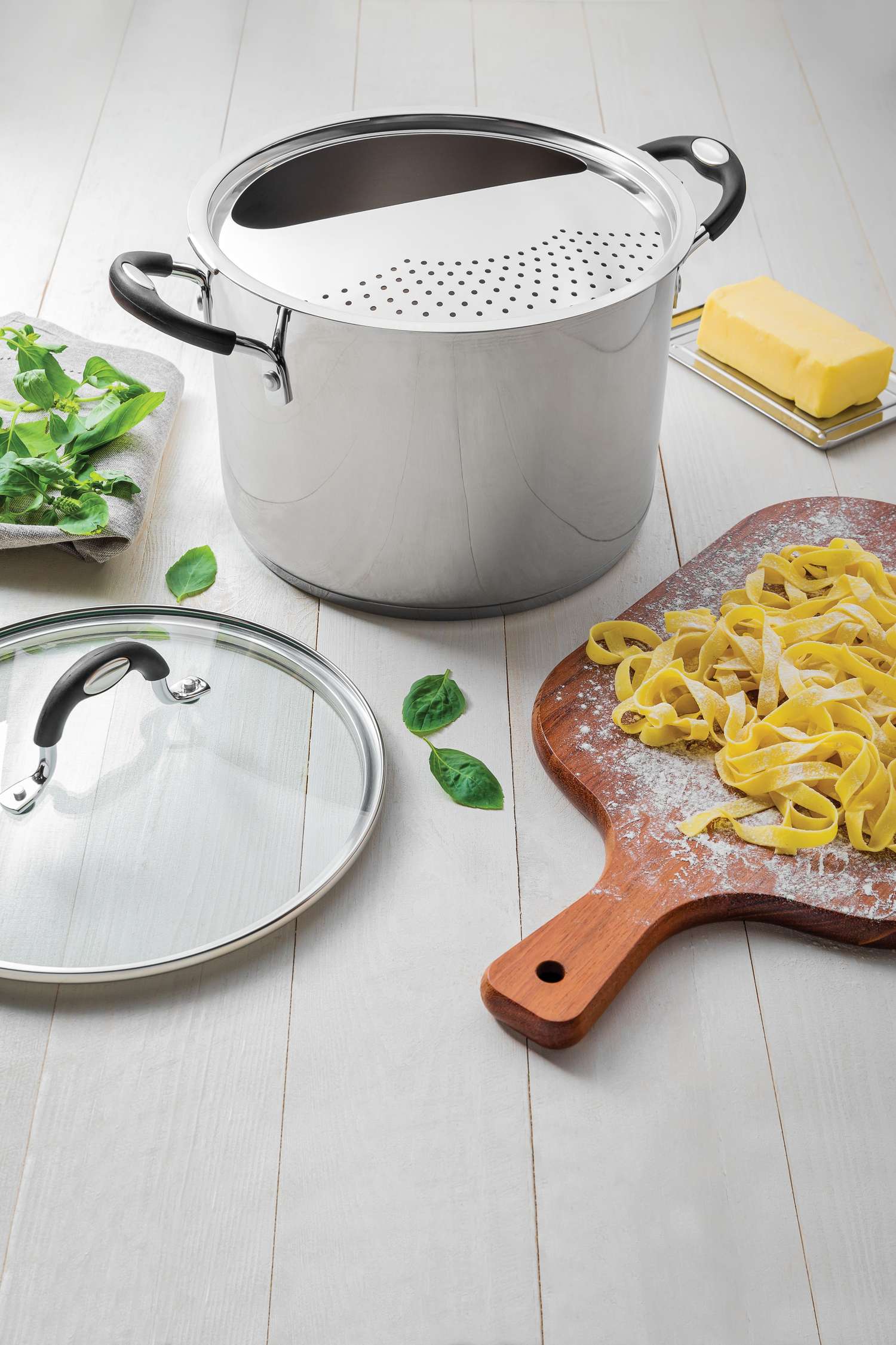 Tramontina Stainless Steel Pasta Stock Pot 24cm (7.8l) - Image 3