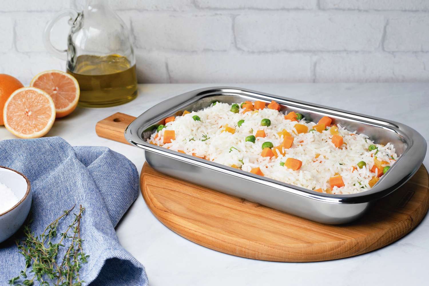 Tramontina Stainless Steel Prep Tray 52cm x 34cm (7.2 litres) - Image 8