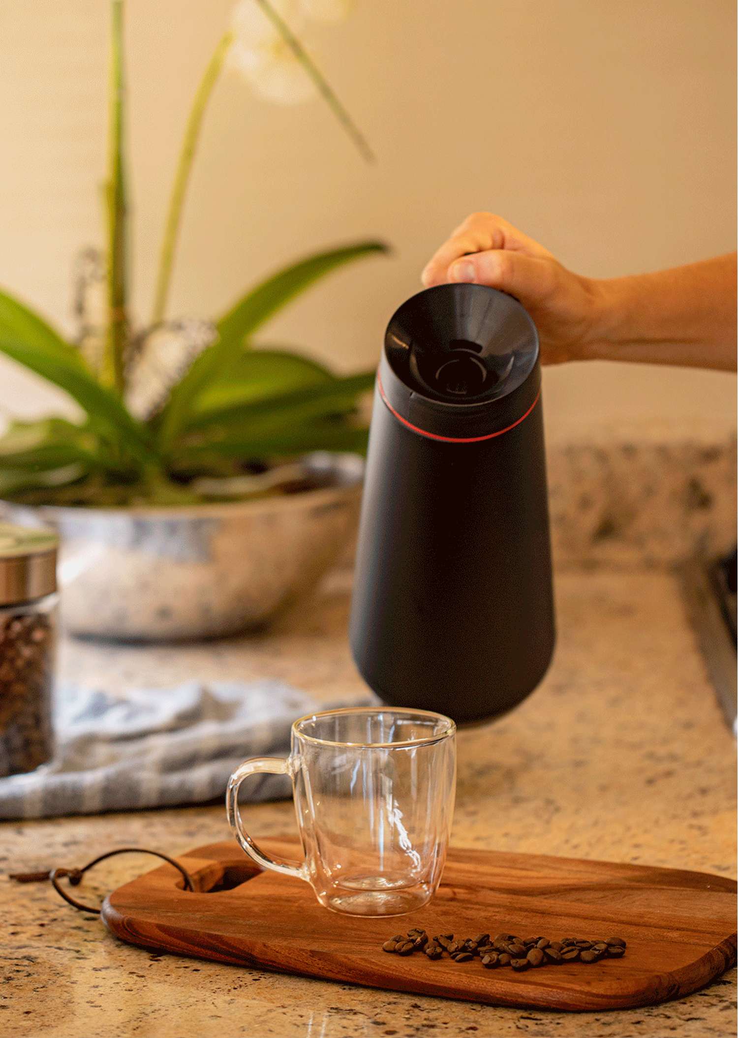 Tramontina Stainless Steel Thermal Flask (Black, 1.0l) - Image 7
