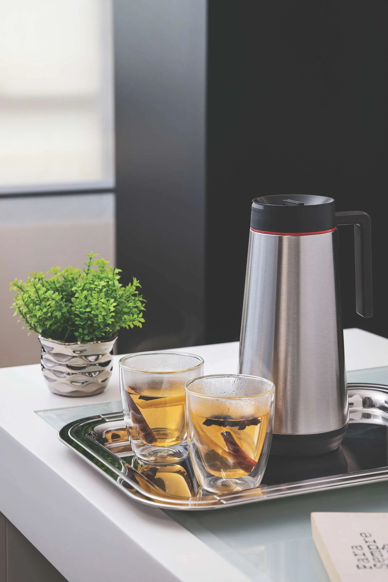 Tramontina Stainless Steel Thermal Flask (Silver, 1.0l) - Image 4