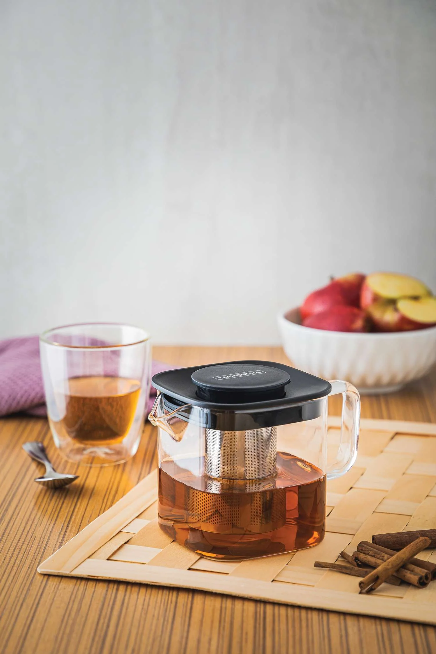 Tramontina Teapot with Infuser 600ml - Image 4