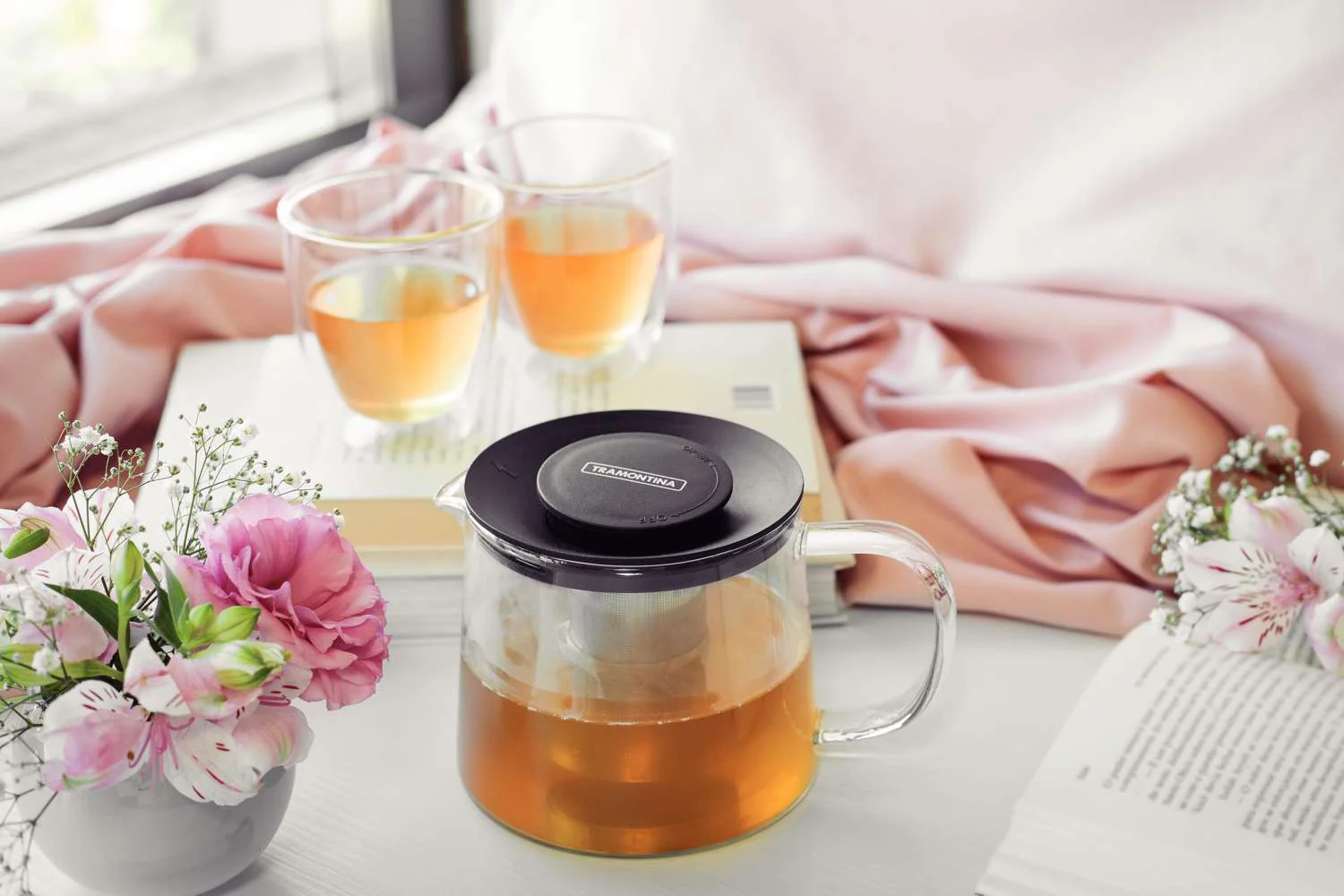 Tramontina Teapot with Infuser 900ml - Image 10