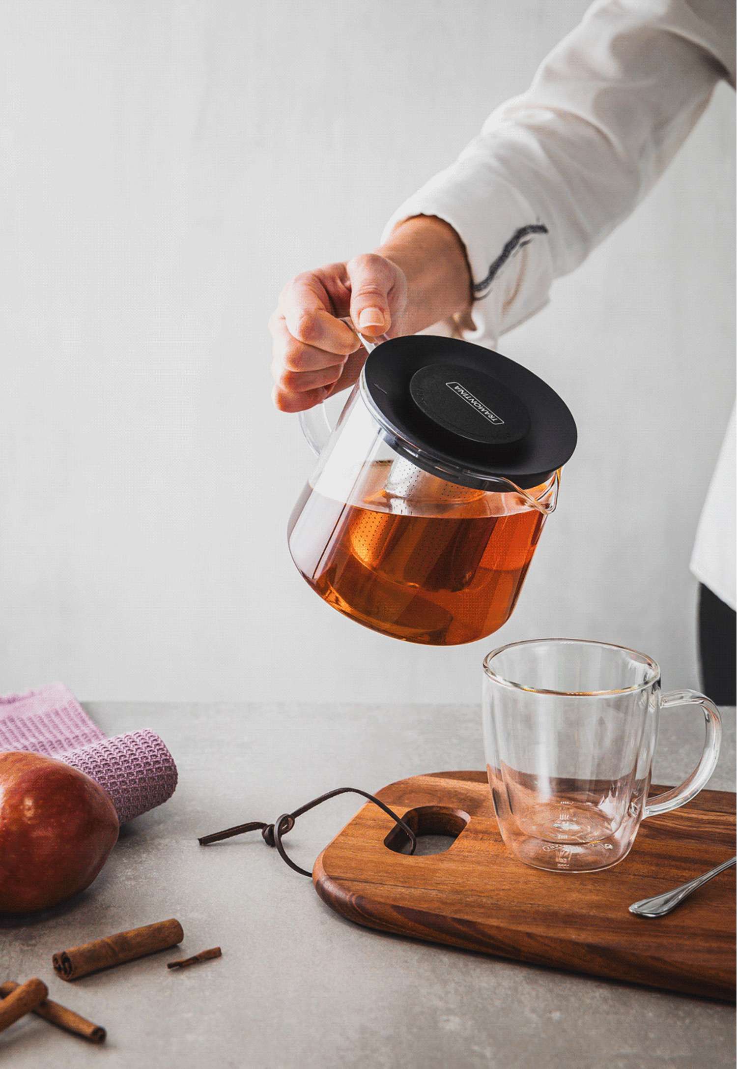 Tramontina Teapot with Infuser 900ml - Image 4