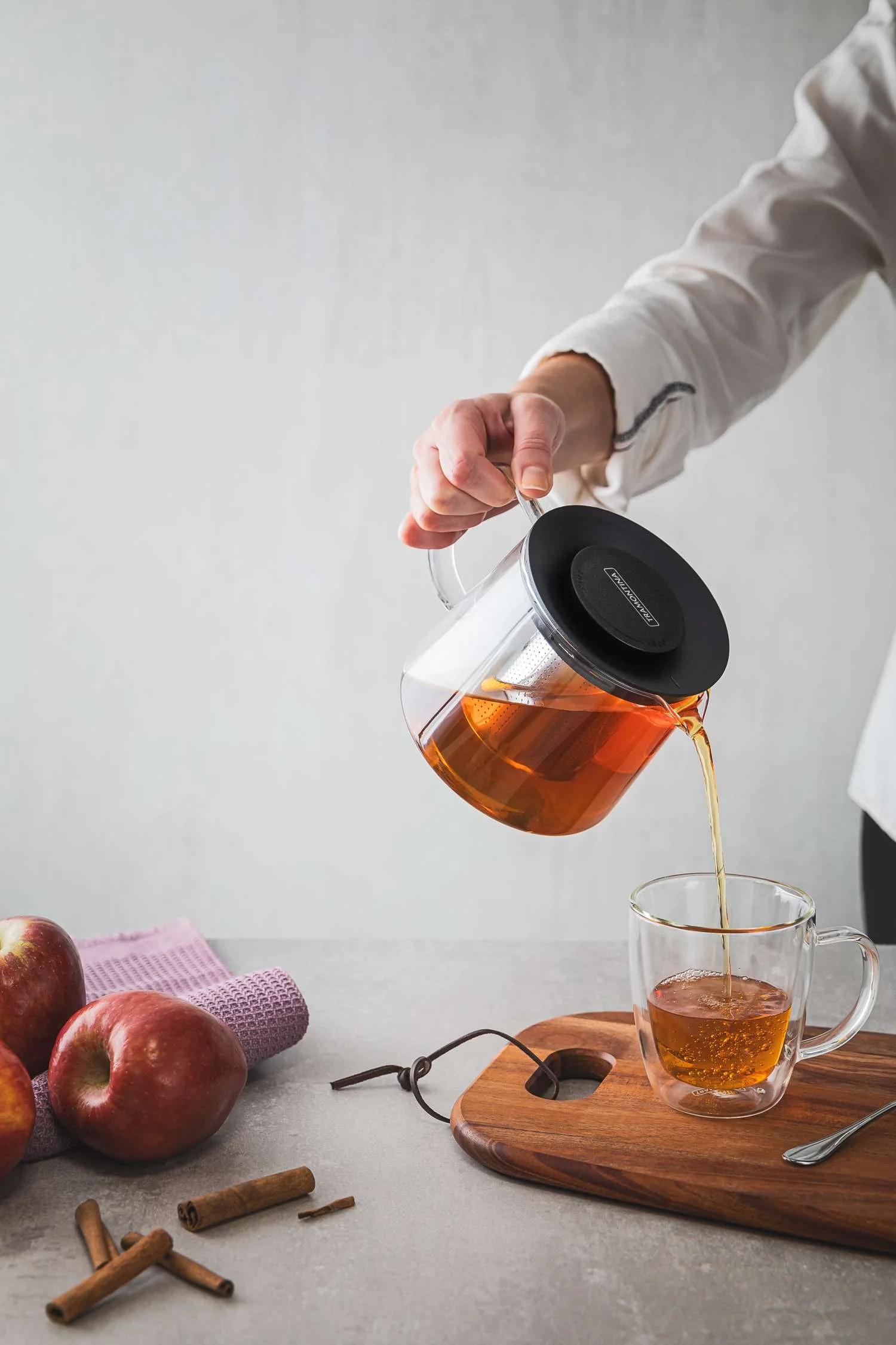 Tramontina Teapot with Infuser 900ml - Image 9